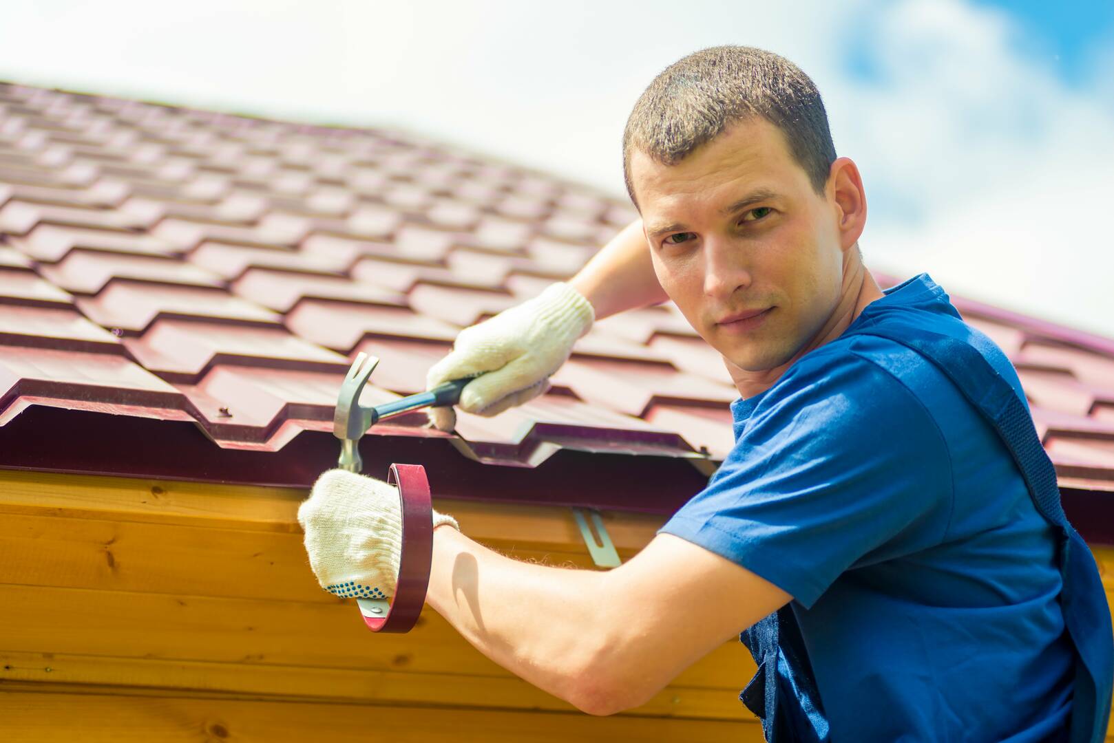 Contact Savannah Roofs LLC For Roofing Contractor In Savannah GA.